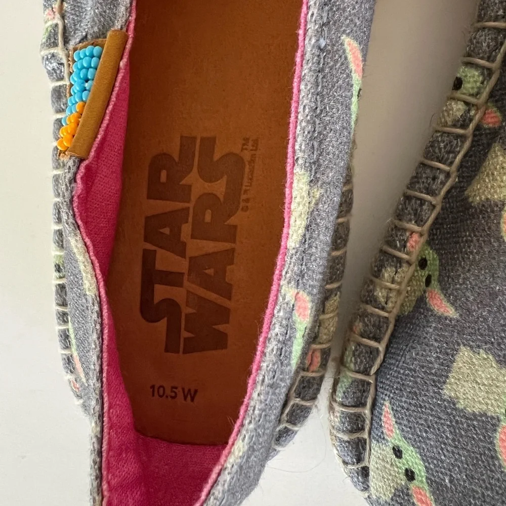 Ubuntu Star Wars Disney Mandalorian Slip On Espadrille Shoes, Grey/Pink, 10.5W